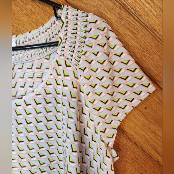 Liz Lange maternity gray and pink geometric triangle pattern large summer Dress - Picture 3 of 12